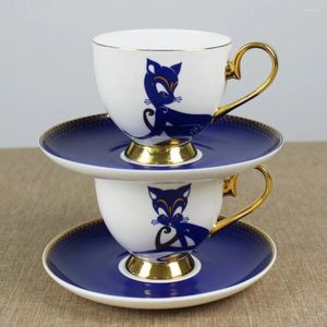 Tasses créatives européennes tasse de café en porcelaine set le thé de l'après-midi céramique meneuse rouge anglaise rouge avec