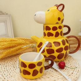 Tasses Creative Girafe Théière Ensemble En Céramique Avec 2 Tasses Dessin Animé Animal Tasse Pour Adultes Enfants Cadeau D'anniversaire Lait Tasse D'eau