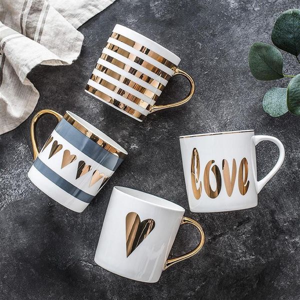 Tasses Creative Or Tasse En Céramique Tasse À Café Chine Os Lait Thé Amour Coeur Stripe Drinkware 350 ml Maison KitchenMugs229u