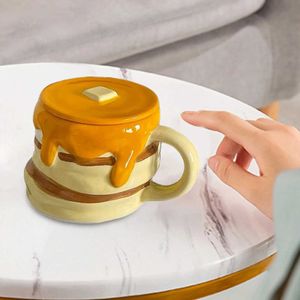 Tasses créatives de miel en forme de café en forme de café en céramique jus de lait de lait de soja tasse d'eau facile à nettoyer pour la famille et les amis mignon cadeau J240428