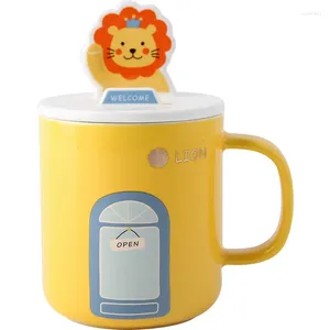 Mokken creatieve mobiele telefoonhouder Water Cup huishouden keramische cartoon mok schattig dierenpaar Stuur cadeau