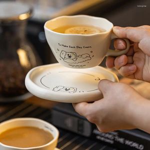 Mokken creatief puppypatroon koffiekopje onregelmatig keramisch ontbijtmelksap prachtige thuiskantoor paar mug saucer set