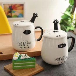Tasses créatives simples en céramique ménage petit déjeuner tasse à café personnalité tasse de bureau avec cadeau de saint valentin fournitures de verres