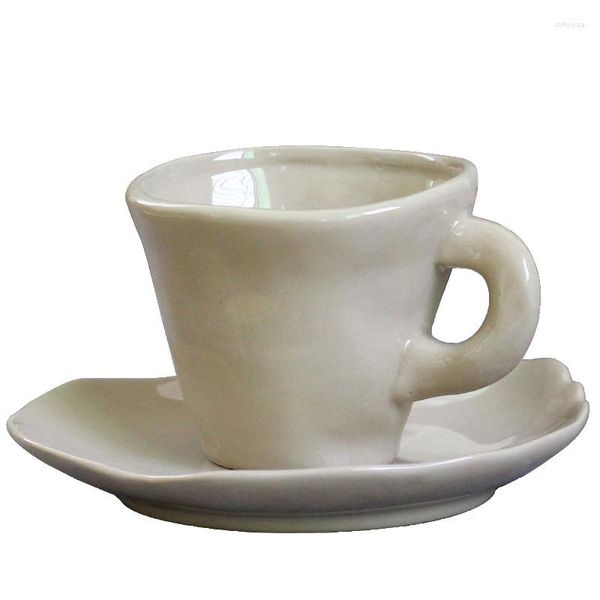 Tasses créatives tasse à eau irrégulières à la main en céramique tasses Restaurant maison café après-midi tasse à thé brève couleur Pure avec tapis de vaisselle