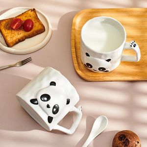 Mokken Leuke Cartoon Panda Keramische Mok Reliëf Porseleinen Beker Licht Luxe Melk Ontbijt Drinkgerei Student Drinken
