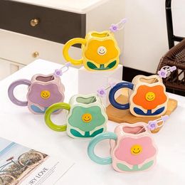 Mokken schattige bloemvorm puur handgeschilderde keramische cup creatief trend meisje met hoed mok commercieel cadeau