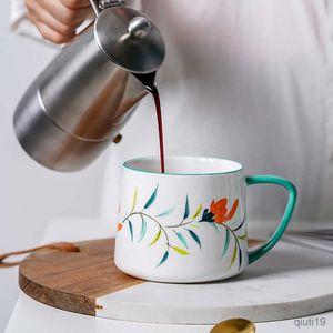 Mokken Leuke Handgeschilderde Keramische Ontbijt Cup 320 ml Cartoon Bloemen Patroon Melk Haver Koffiemok Onderglazuur Aardewerk Cups voor Thuis Gift R230713