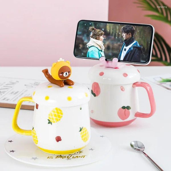 Tazas lindo rosa rojo amarillo creative personalidad portavoz de teléfono móvil con tapa cuchara de agua agua taza de café tazas de cerámica de cerámica
