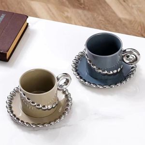 Mokken European Coffee Cup en bord set keramische hoge schoonheid Creative Bead Chain Vintage Garland Shop Gift