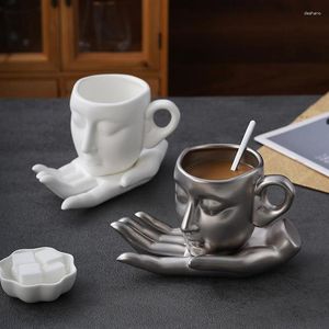 Tasses style européen rétro en céramique visage imitation café tasse de palmier créatif plateau de palmier haute beauté lait exquis avec cuillère