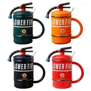 Tasses Tasse à café d'extincteur avec couvercle et cadeau pour la cuillère pour les pompiers Creative Ceramic Mug Home Accessory