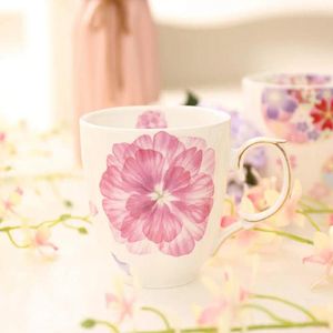 Tasses tasse florale rose fleur café tasse de thé britannique fin chinois fine chinois 375 ml cadeau pour dame mère