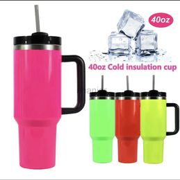 Tasses Tobe de couleur fluorescente avec couvercle 30oz40oz Isulater Water Bottle avec poignée Portable Brinking Cups for Car Home Office 240417