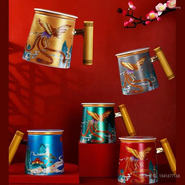 Tasses Cité Interdite Tasse D'eau Style Chinois Céramique Rétro Bureau Coffret Cadeau Thé Séparation Grand Phoenix Poignée En Bois