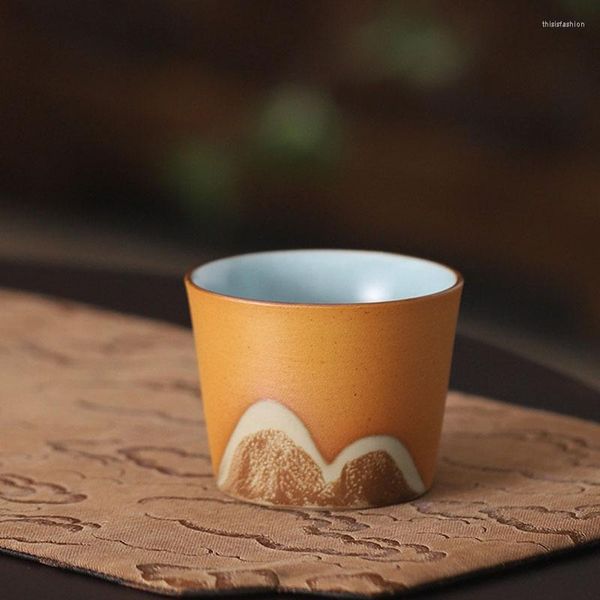 Canecas pintadas à mão xícara de chá simples conjunto sob amostra de cor de esmalte com presente de mão