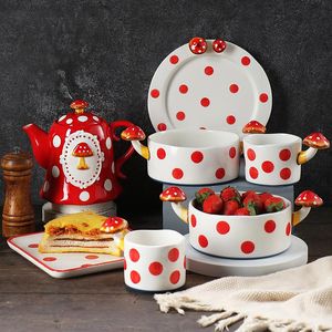 Mokken handgeschilderde champignon mok onderglazuur keramische koffie melk cup cuteteapot kom bord handgemaakt tafelgerei thuis feestje decor cadeausmugs