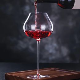 Tasses Verre à vin en cristal fait à la main Gobelet transparent Verres à cocktail créatifs pour Bar de fête Drinkware Restaurant Coupe de mariage 231207
