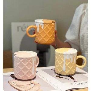 Tasses à café en céramique Simple, avec couvercle, couleur crème, pour fille, bureau, Couple, tasse d'eau, 420ml, lait de petit déjeuner
