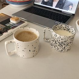 Mugs Ins Creative Retro Ceramic Splash Ink Wave Dot Mug Coffee Milk Cup Minimalistisch Design Home Paar water 221122