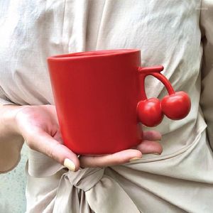 Tasses Ins Nordic Creative Coffee Mug avec cerise Cherry Banana Peach Love Handle Cup Meutre Design Girlfriend