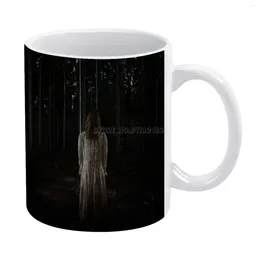 Tasses dans les ténèbres tasse blanche 11 Oz drôle en céramique café/thé/cacao cadeau unique Darkart Horror Darkarttumblr Redbubblehoodie Da