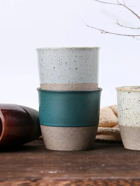 Tazas Taza de agua de cerámica japonesa para el hogar Juego de té para invitados Catering Vino Taza personal