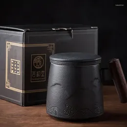 Tasses tasses créatives japonaises pour tasse de thé à café avec infuser de l'eau en céramique et en tasses à thé à bulles de couvercle le 8 mars