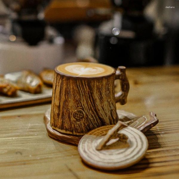 Tazas Personalidad de Coffee Coffee Coffee Coffee Coffee de estilo japonés con mango Haga una jarra de vapor retro creativo
