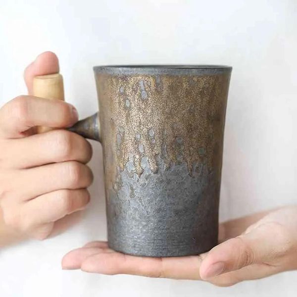 Tazas estilo japonés de cerámica tazas de café tazas de té de té de óxido de óxido de té, taza de leche de té con cuchara de madera mango de agua 210