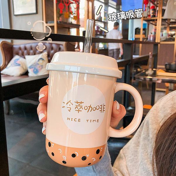 Tazas Kawaii Boba taza creativa de dibujos animados taza de paja de cerámica con tapa lindo estudiante personalidad café Oficina té de la leche tazas de desayuno