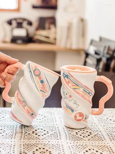 Tasses grandes tasses avec une paille en céramique tasse mignon cuillère de couvercle tendance réutilisable pour la personnalité des filles Coffee Milk Tea Home Bureau