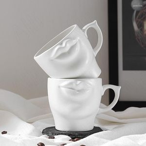 Tasses lumière luxe tasse en céramique à la mode après-midi thé tasse à café salon bureau petit déjeuner lait tasses moderne décoration de la maison