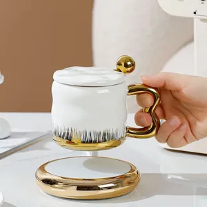 Mokken lichte luxe mok met deksel lepel geëlektroplateerd gouden beker waterbekers keramisch ontbijt creatief koffie melkmeisje cadeau
