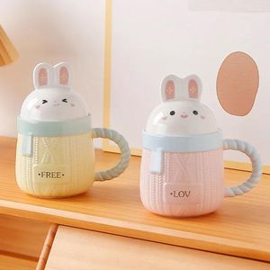 Tasses belles tasses à café en céramique avec couvercle et cuillère bureau à la maison tasse de thé au lait de bois