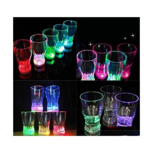 Mokken luminescentie cola cup ktv bar licht flash colorf veer festival luminescente verkleuring cups aankomst 3 5AX2 l1 drop levering dhaj0