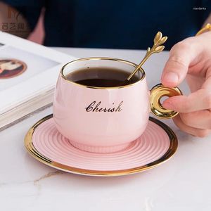 Tasses nordiques Gold en céramique tasse de café personnalisé de bureau créatif personnalisé mog de mode simple ensemble