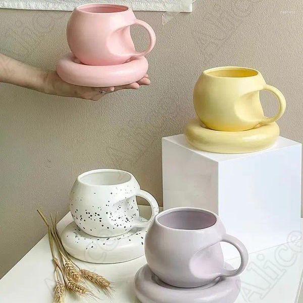 Tasses nordiques modernes couleur unie en céramique tasse de tasse de café enget ensemble mignon pote à thé