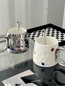 Mokken Scandinavische stijl Ins Niche Design Keramische kleur Gem-mok Eenvoudige koffiekop met handvat Paarlepel
