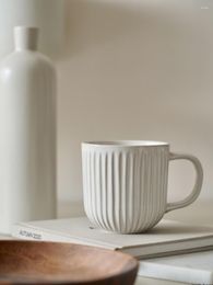 Tazas Northern Europe Style Retro Natural Milky Ceramics Coffee Gradiente de cocción Mango ecológico práctico