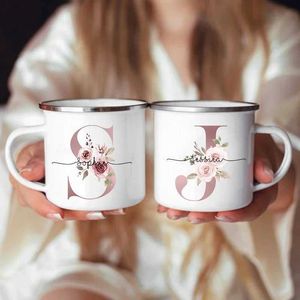 Tasses tasse personnalisée fleur de fleur initial name tasse personnalisée nom tea café chaud chocolate tasse maride femme mères cadeaux J240428