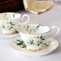Tasses à café en porcelaine Tasse de style européen motif de fleurs 175 ml tasse de thé avec plateau de luxe de luxe ensemble décoration de cuisine à la maison