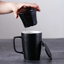 Tazas Taza de café de cerámica con tapa Filtro de cerámica de gran capacidad Taza de té Mesa de oficina Botella simple para viajes de agua Taza de té Dinkware