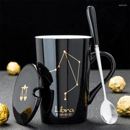 Tasses Sadekiray Real Gold Douze Constellation tasse en céramique Mug Lovers Milk Personnalized Milk avec cuillère à couverture