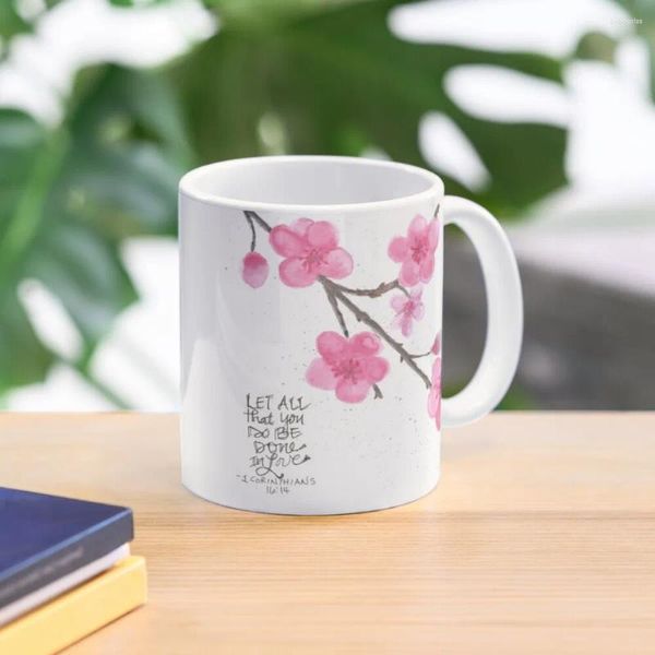 Tasses inspirées des écritures, aquarelle, branche de fleur de cerisier, 1 Corinthiens 16:14, tasse à café, tasses de petit déjeuner Original, grande taille