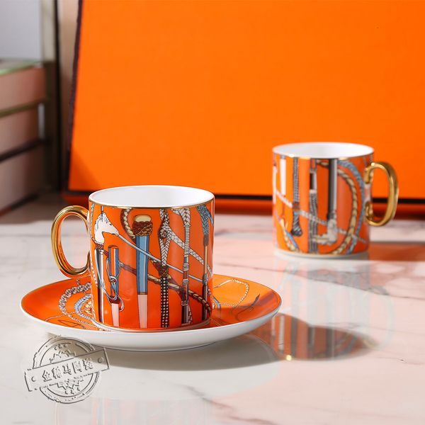 Lot de 2 tasses à café classiques en porcelaine tendre de qualité supérieure Assiettes Ensembles à boire pour le thé de l'après-midi Coffret cadeau 230818