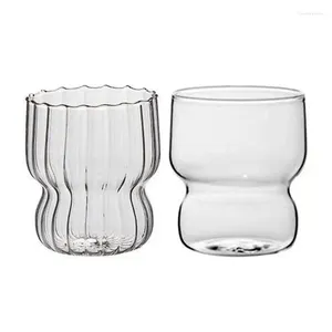 Tasses à rayures à rayures 2pcs Stripes verticales classiques verre pour boissons verres à vin créatifs 300 ml clairs