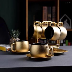 Tasses Top qualité Dubai Noble luxe doré Latte tasse à café soucoupe ensemble or poterie givrée après-midi tasse à thé Cappuccino tasse support gratuit