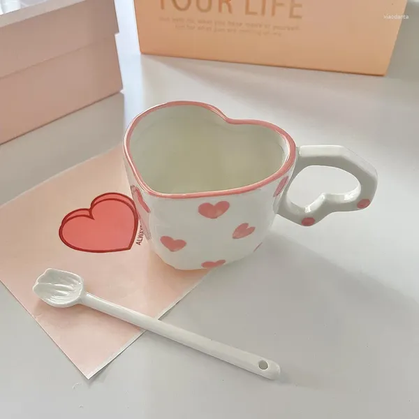 Tazas Taza de cerámica creativa para el día de San Valentín, taza de café de estilo de Oriente Medio, té de la tarde en forma de corazón, tazas de leche, regalo de Navidad para parejas y niñas