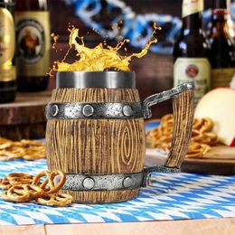 Tazas Taza de cerveza vikinga Taza de bebidas de acero inoxidable a prueba de fugas Taza de bebida de resina creativa Café con mango