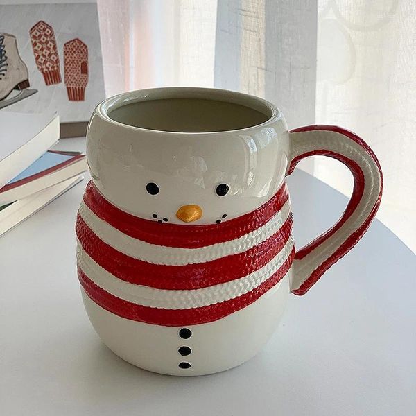 Tasses Vintage tasse en céramique Kawaii Ins bonhomme de neige manteau rouge lait tasse à café mignon décorations de bureau Vase décoration de la maison porte-stylo cadeau